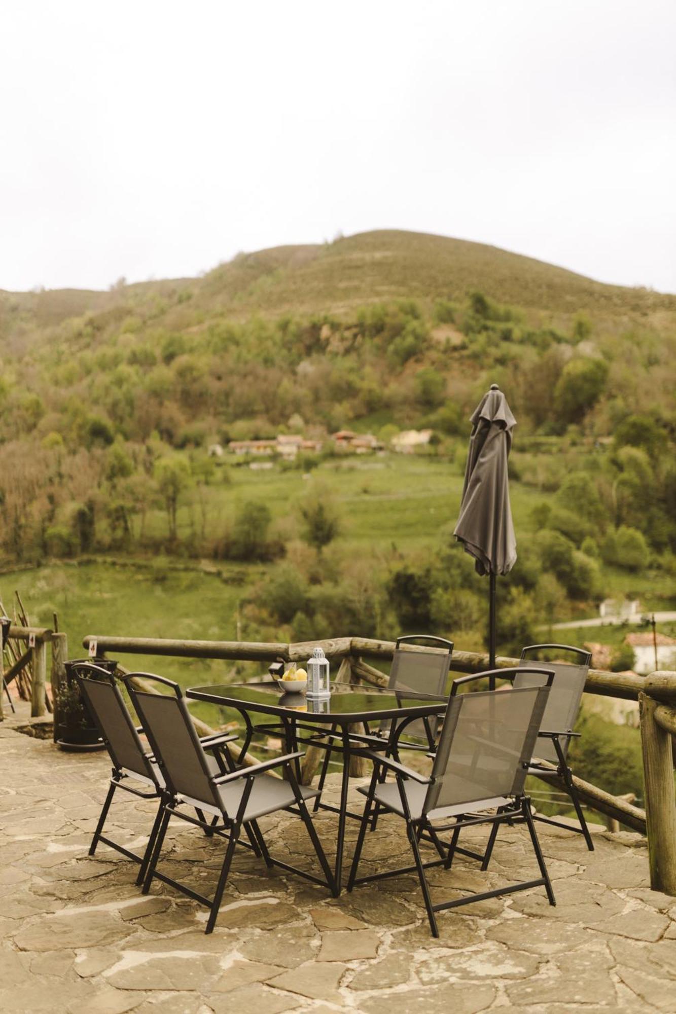La Vallicuerra Mieres  Buitenkant foto